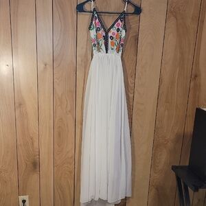 Floral Embroidered White Maxi Dress
